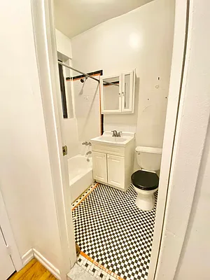 Rented by The Downtown LLC | media 21