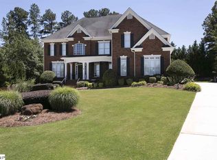 27 Riverbanks Ct, Greer, SC 29651