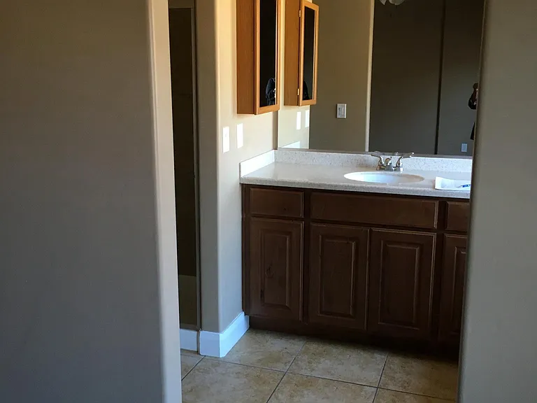 Master Bath Main Floor