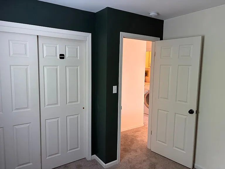 555 Upland St — Photo 27