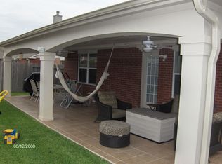 10318 Nickel Grove Dr, Houston, TX 77095