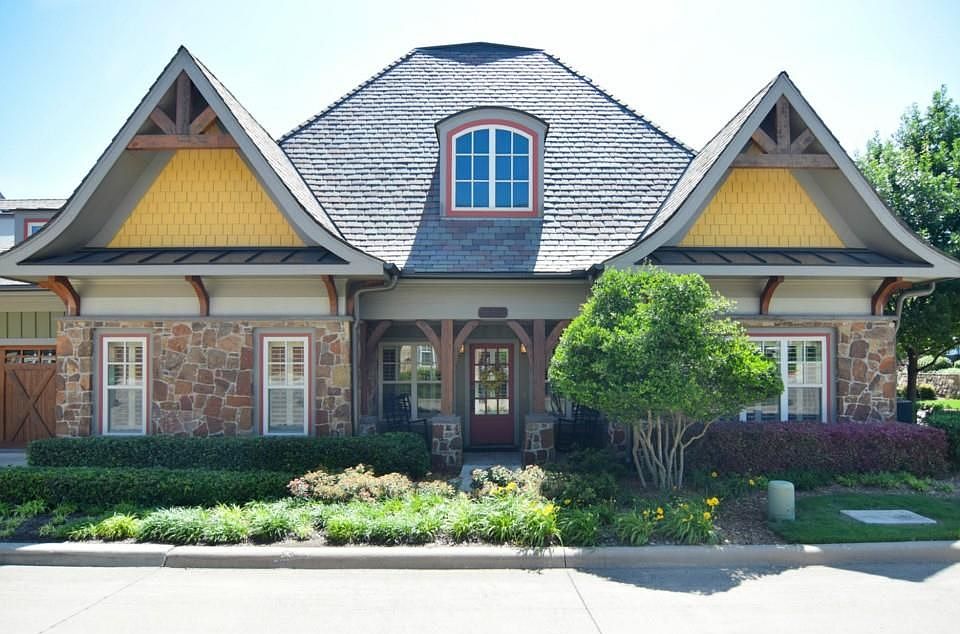 1st image of 8800 Dewland Dr