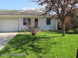 60B Benson Dr, Lewiston, MN 55952