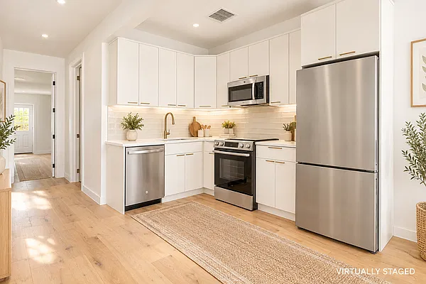Kitchen, photo 1