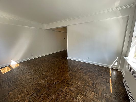 3rd image of 300 E 57th St APT 12J