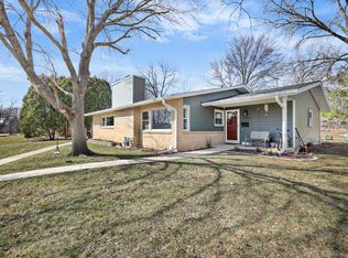 6302 Hammersley Rd #6302, Madison, WI 53711