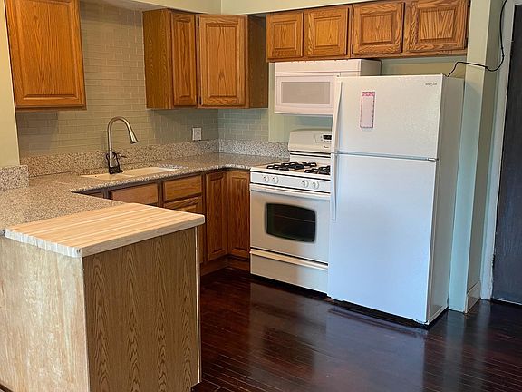 5th image of 203 S Saginaw St #1