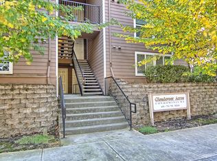 655 NE 162nd Ave #202, Portland, OR 97230