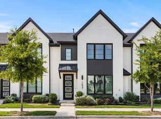 7637 Reis Ln, North Richland Hills, TX 76182