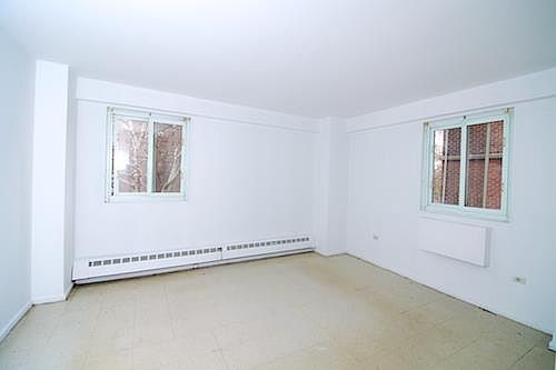 2nd image of 122 Ashland Pl APT 5N