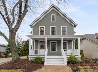 353 N Grace St, Lombard, IL 60148