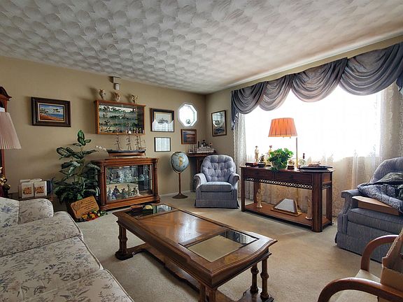 5th image of 2625 E Tillman Rd