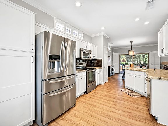 4th image of 15102 W Camino Estrella Dr
