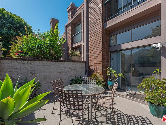 5th image of 4631 Alla Rd Unit 4