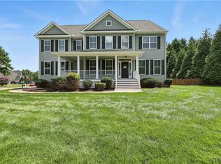 11037 Wooferton Ct, Midlothian, VA 23112