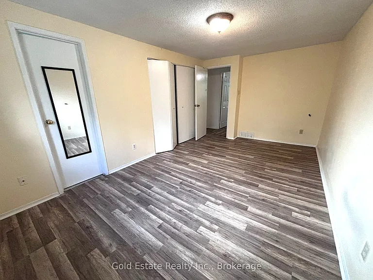 490 3rd St #40 — Photo 8