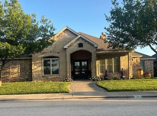 6203 93rd St, Lubbock, TX 79424