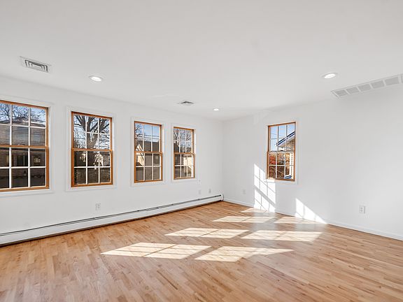 2nd image of 457 Washington Ave #2