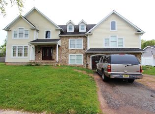 193 W Elmwood Dr, South Plainfield, NJ 07080