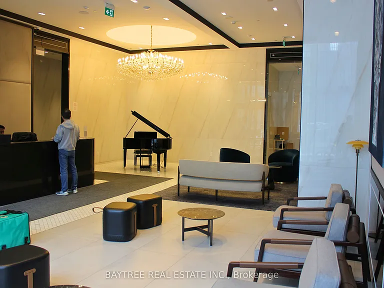 8 Wellesley St W #1502 — Photo 2