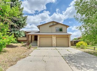 7335 Woody Creek Dr, Colorado Springs, CO 80911