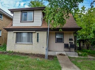 7706 W Congress St #A, Milwaukee, WI 53218