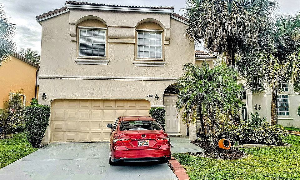 1st image of 140 NW 151st Ave #151