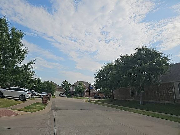 5th image of 5001 White River Dr