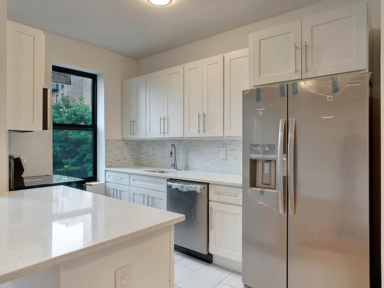 239 Ocean Ave #2H — Photo 7
