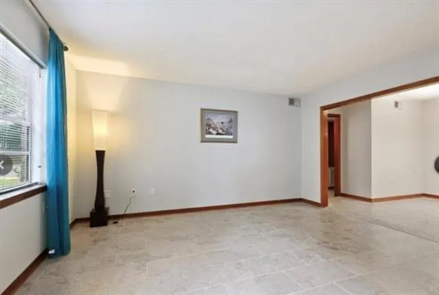 4401 Yale St #B — Photo 4