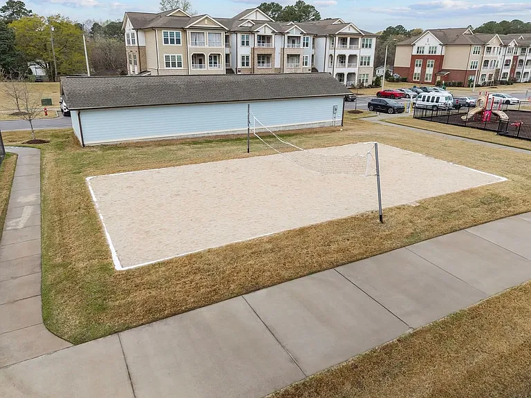 2427 Kasota Ln — Photo 43