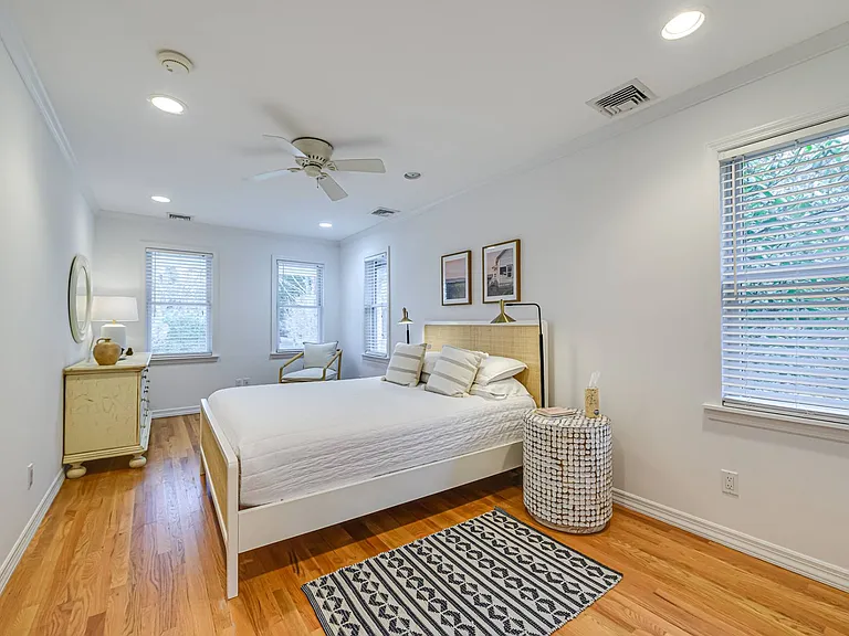 58 South Rd — Photo 13