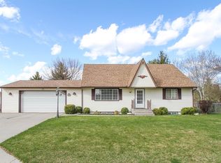 26007 E Wabash Ave, Newman Lake, WA 99025