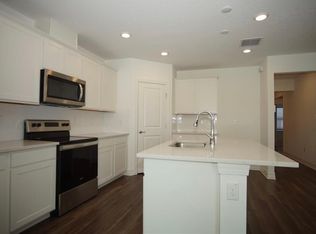 9588 Summers Cay Cir, Thonotosassa, FL 33592