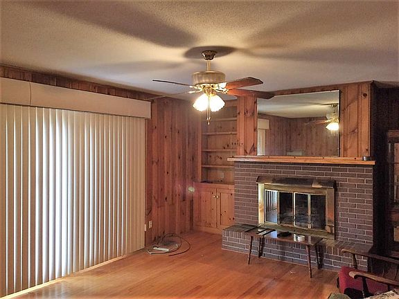 3rd image of 129 Pawnee Dr