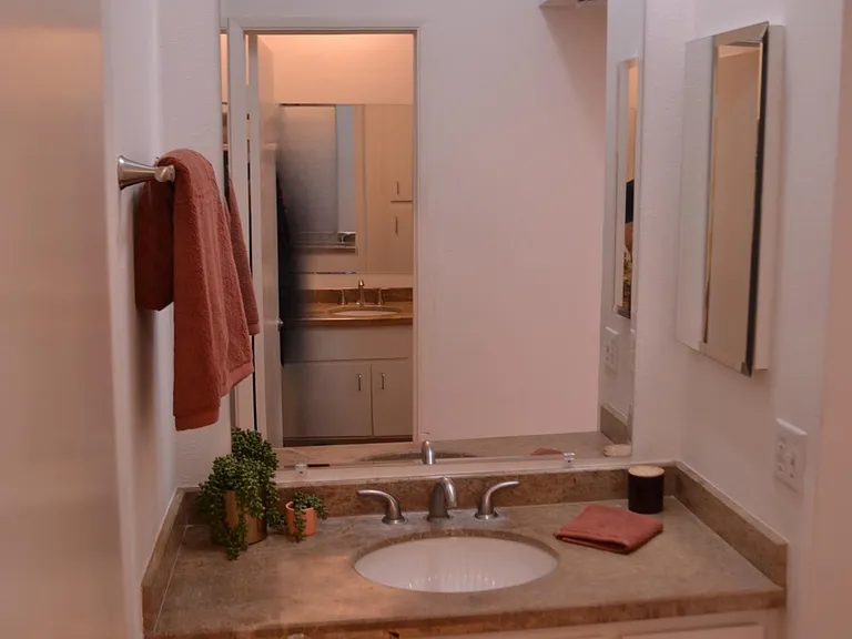 8960 Cynthia St #103 — Photo 7