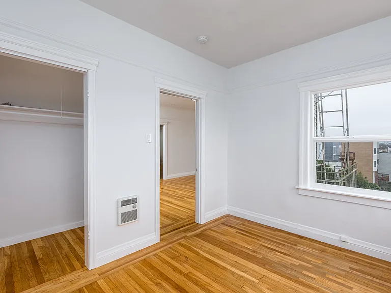 629 33rd Ave #3 — Photo 9