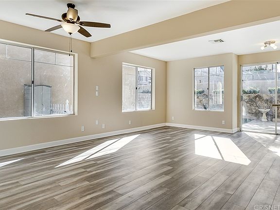 3rd image of 30333 Marigold Cir