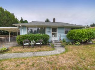 3221 Forest Dr NE, Bremerton, WA