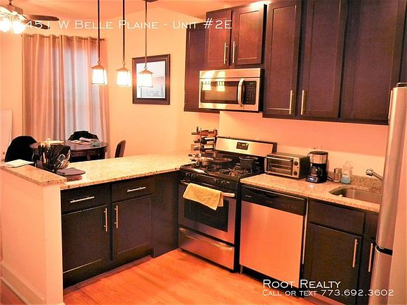 3rd image of 1451 W Belle Plaine Ave #2E