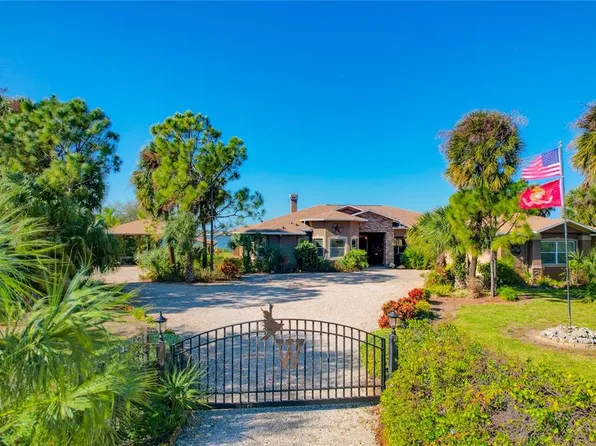 2209 Lost River Trl, Ruskin, FL 33570