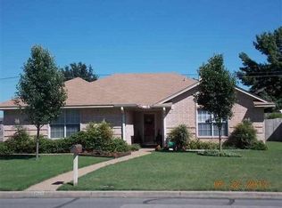 1700 Ramada Dr, Woodway, TX 76712