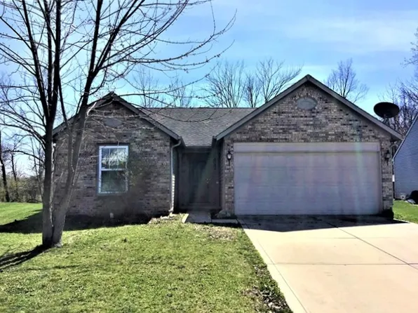 153 Hilltop Farms Blvd, New Whiteland, IN 46184