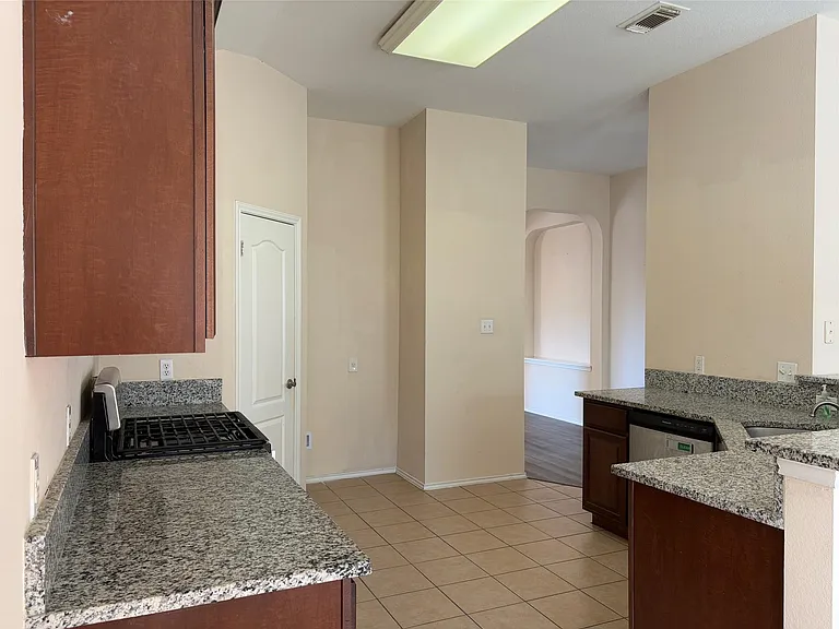 11501 Knapple Cv — Photo 11