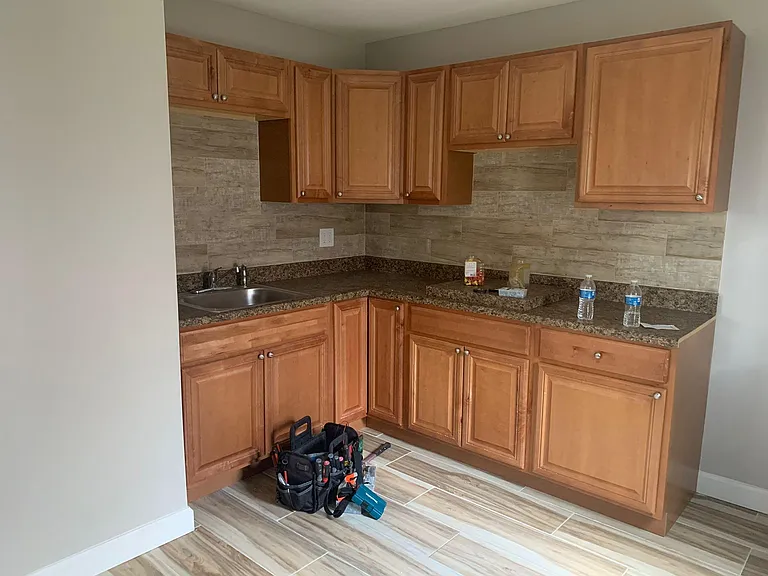 7181 SW 10th Ct — Photo 2