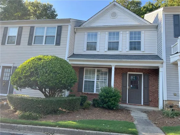 2010 Whitestone Pl, Alpharetta, GA 30005