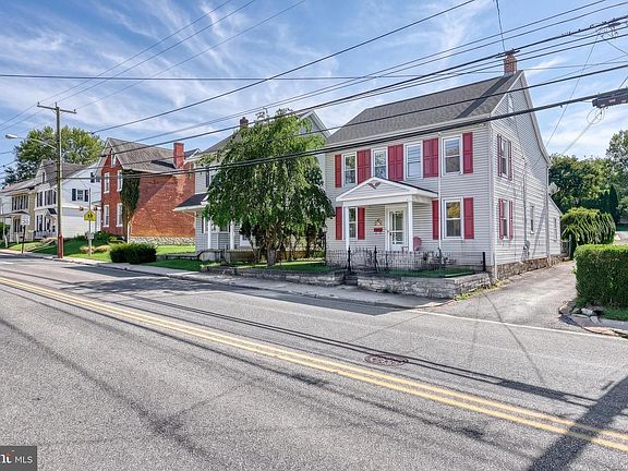 5th image of 945 Cornwall Rd