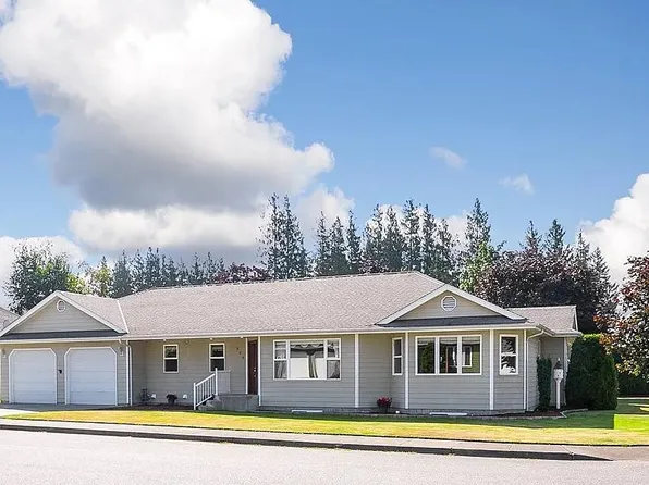 800 Bender Pl, Lynden, WA 98264