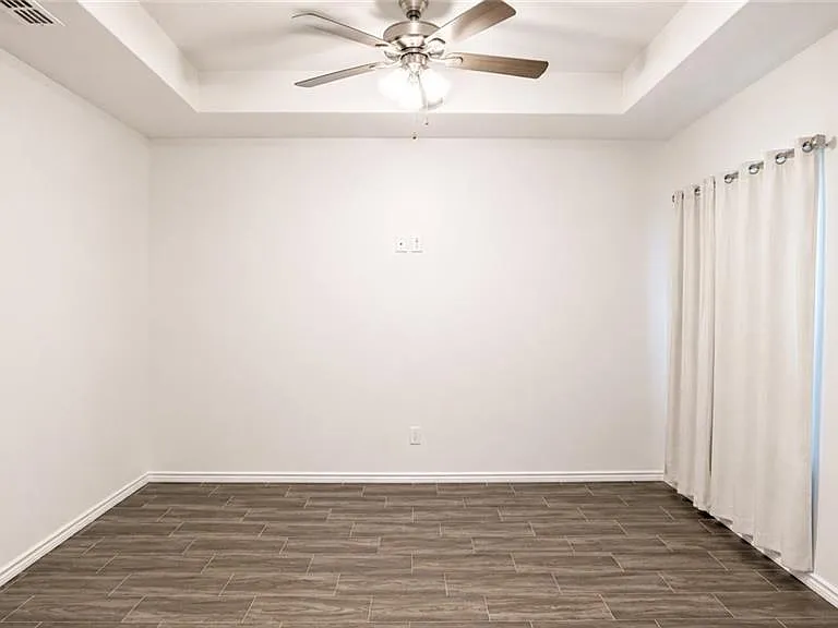 432 Gonzalez Dr — Photo 11