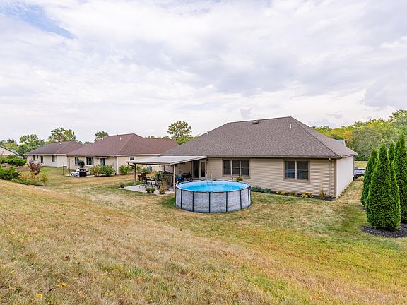 5th image of 2763 Bridlewood Dr